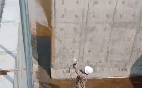 水池科洛水性無機滲透結晶材料施工中